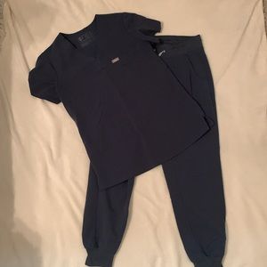 Figs Scrub top and Figs Zamora Scrub Pants